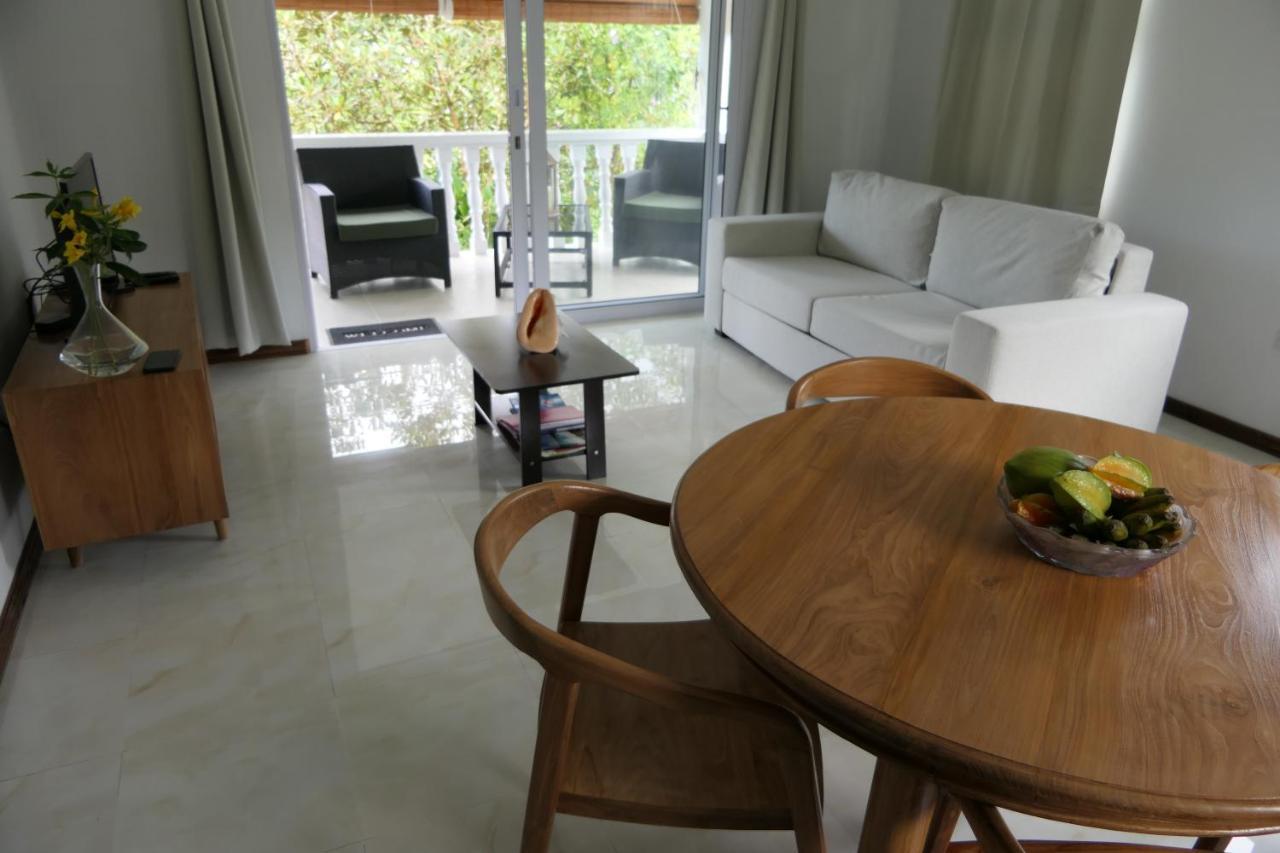Villa Tropical Garden Self Catering Victoria Esterno foto